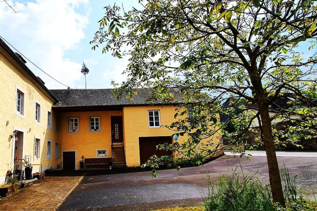 Bruce'S Countryhouse Niederweis Esterno foto